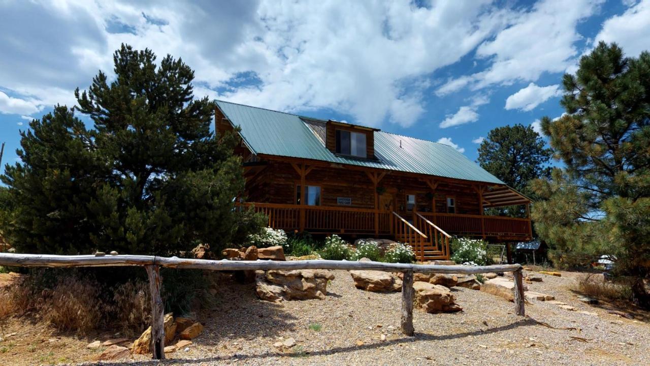 Canyon View Family Cabin, Deck, Tv Room, Games, Bbq, Campfire Monticello Extérieur photo
